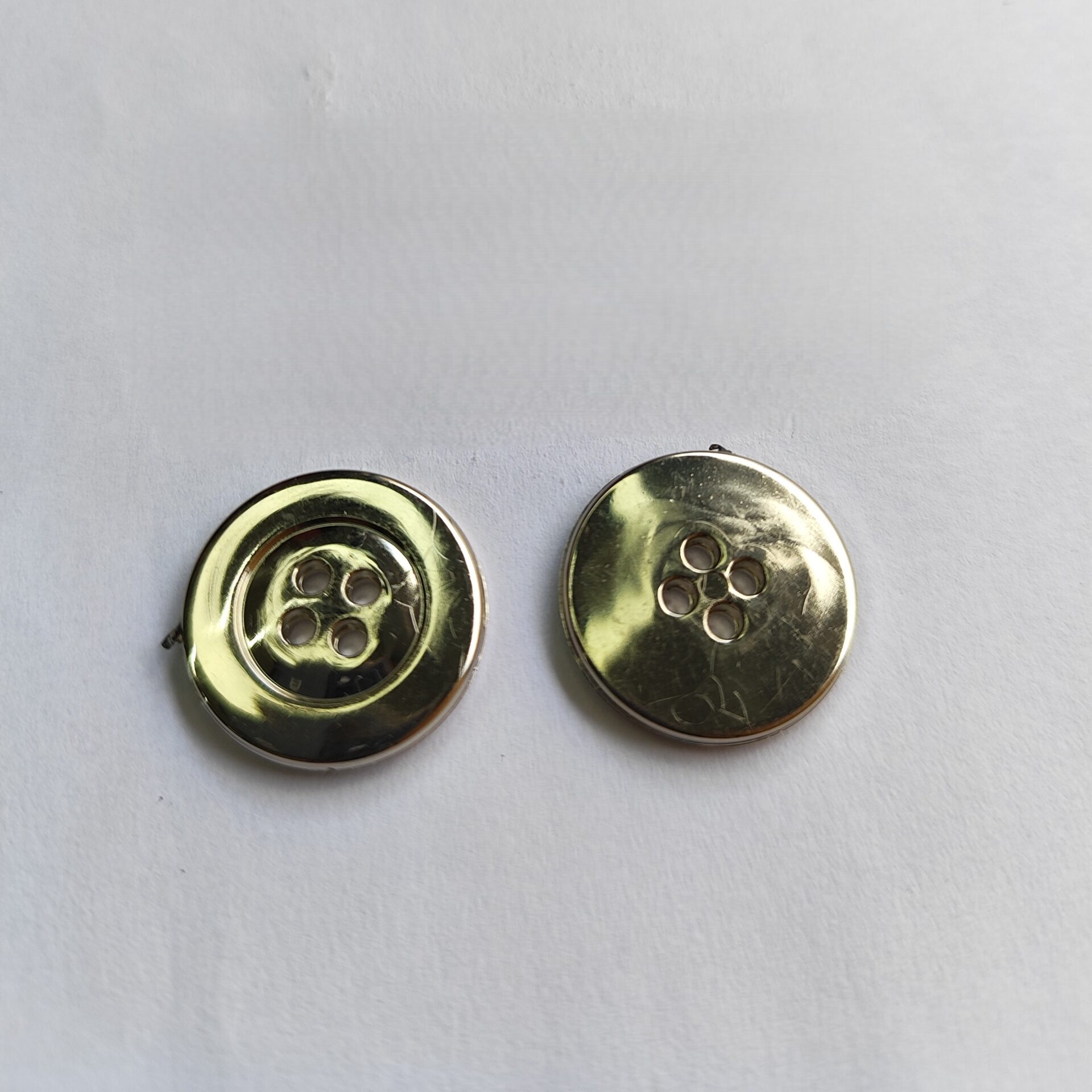Botão de Metal 1678/32 Tam 32 Dourado/1000 pçs