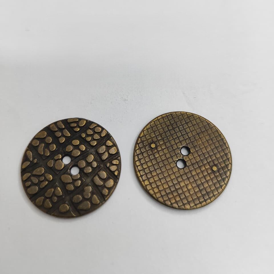 Botão de Metal 2469/48 Tam 48 Ouro Velho/ 500pçs