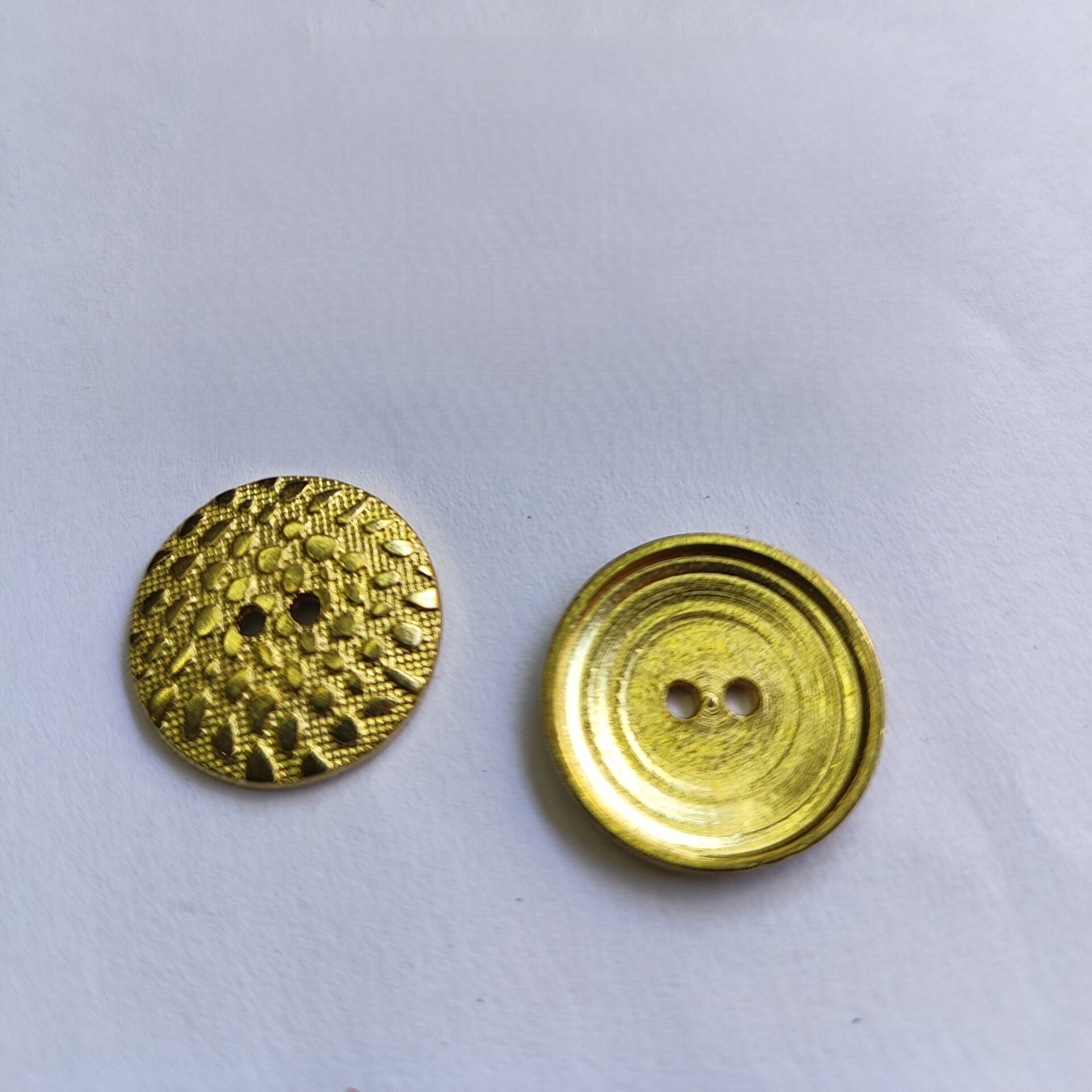 Botão de Metal 2738/32 Tam 32 Dourado/1000 pçs