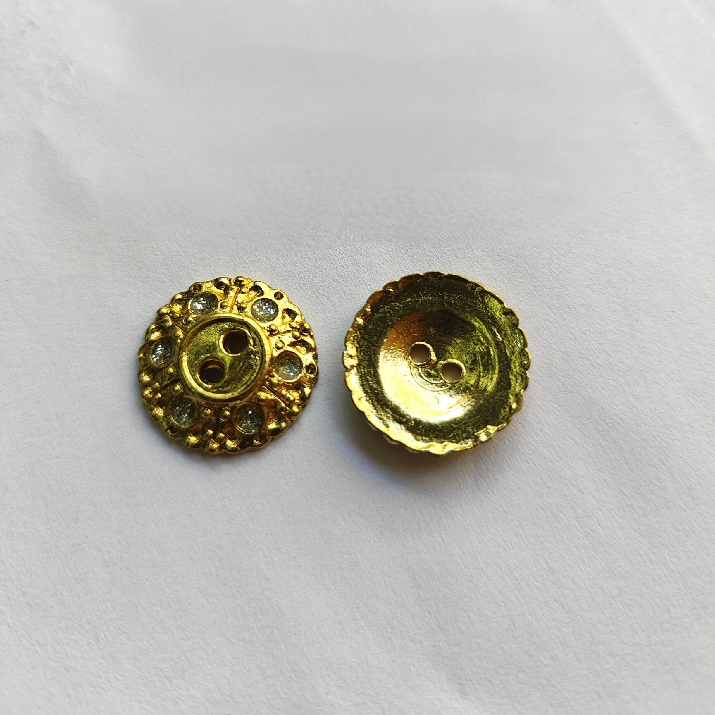 Botão de Metal 70486/32 Tam 32 Dourado/1000 pçs