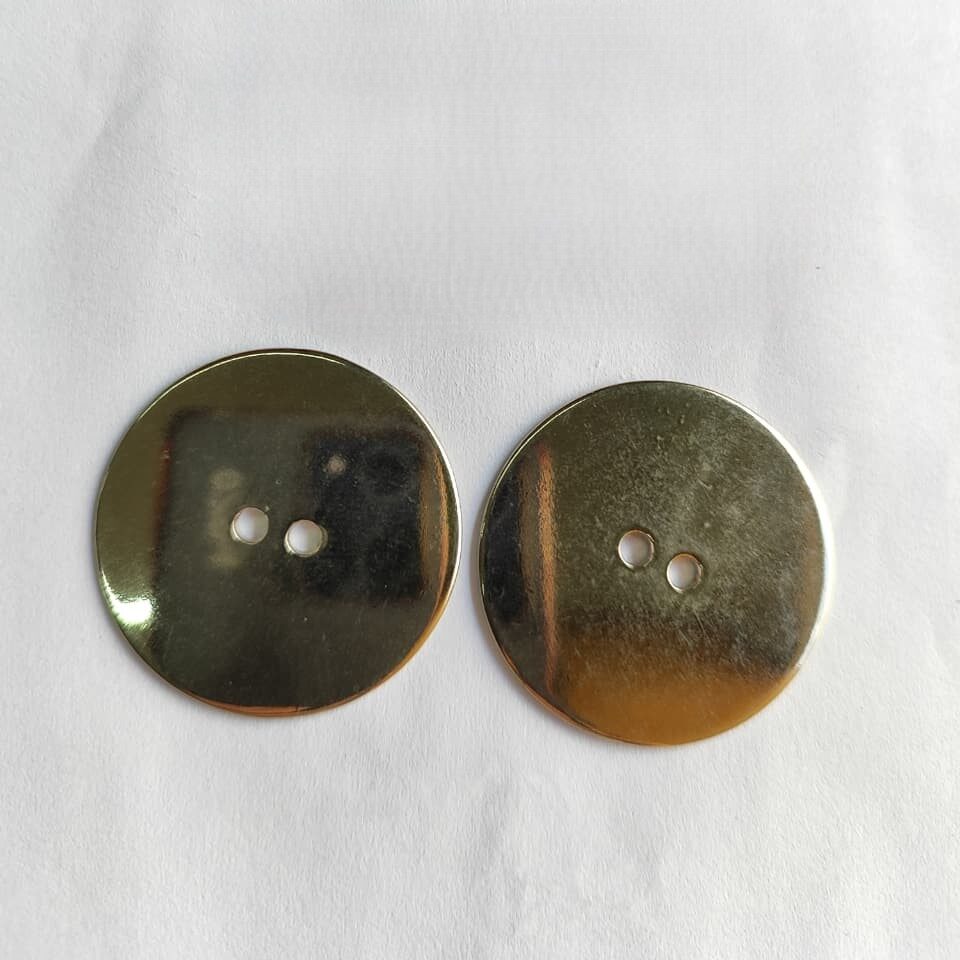 Botão de Metal 8723/54 Tam 54 Dourado/ 500 pçs