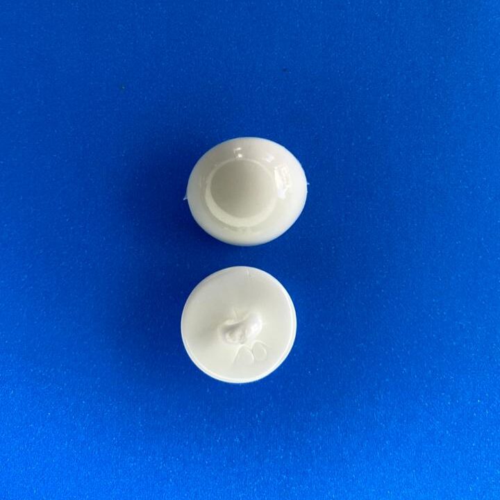Botão de ABS 9010/28 Tam 28 Branco/ 500 pçs