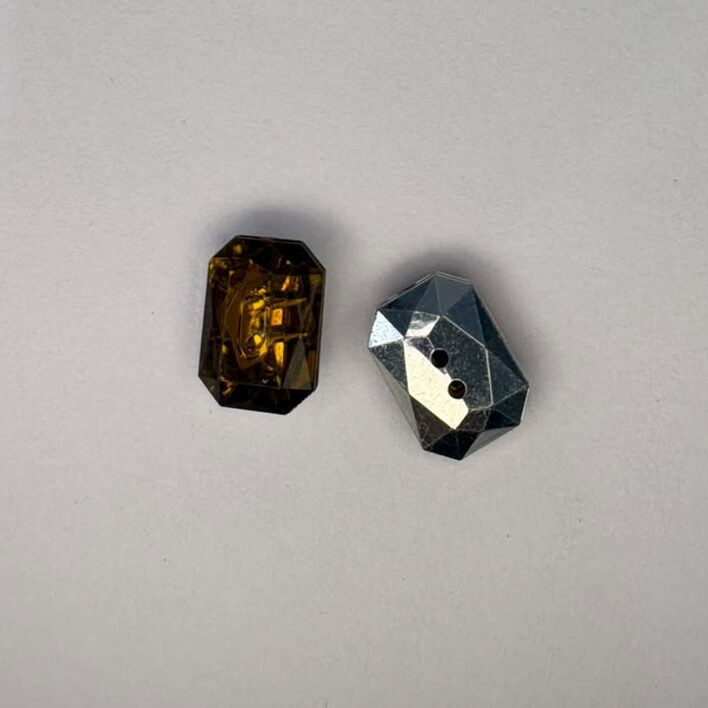 Botão Acrílico 001 Ret. 15x11mm Marrom/1000pçs